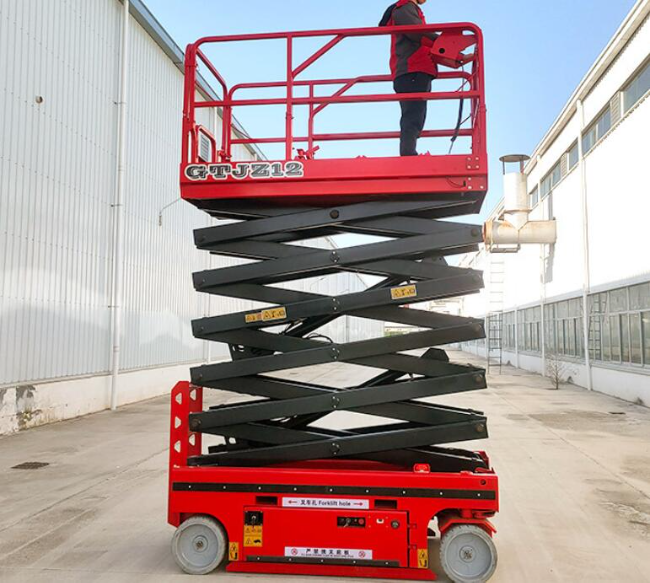 石嘴山自行走移动式升降机