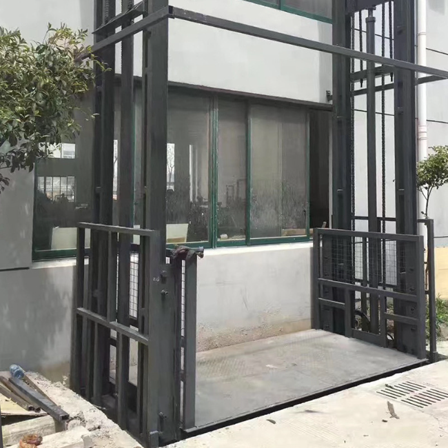 石嘴山5吨室外升降货梯